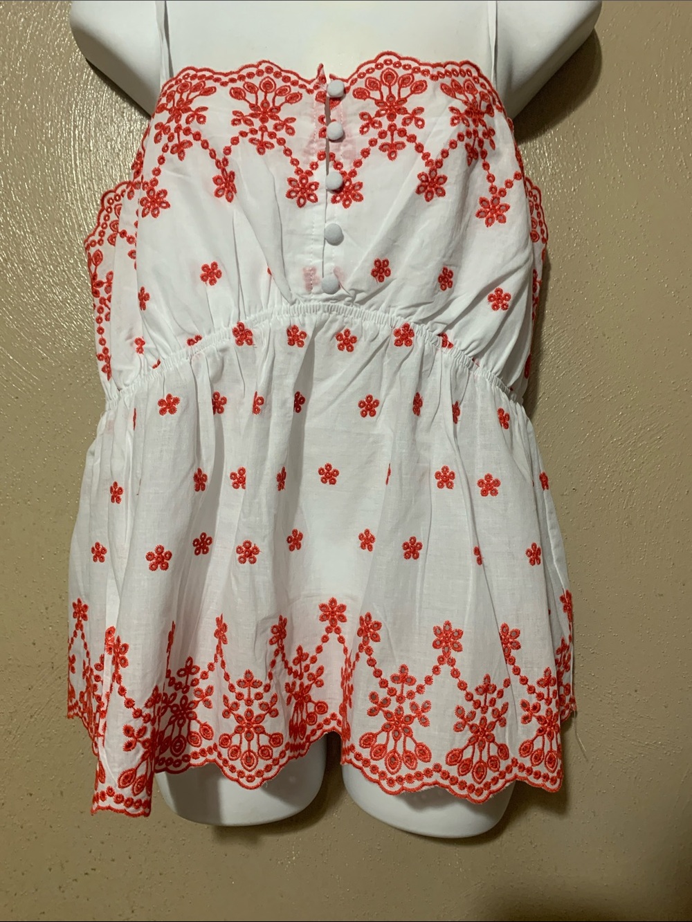 Draper  James  L White Cami with Red Floral Embroidery  Smocked Bodice NWT